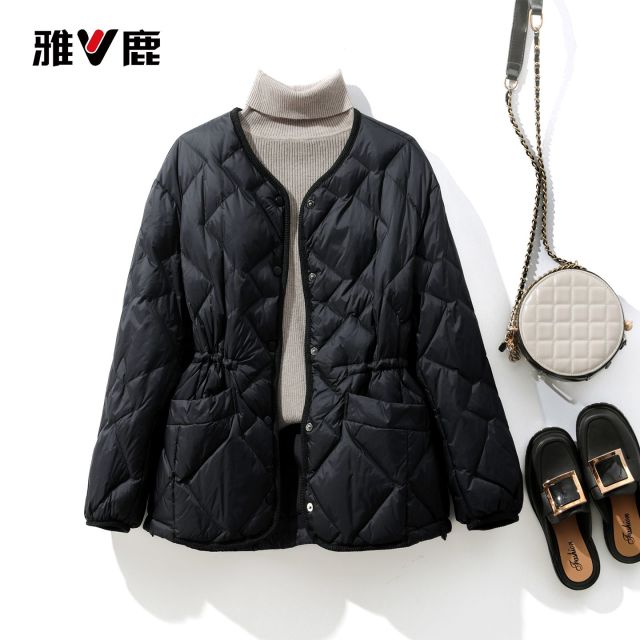 13768066.雅鹿2026 新款菱格羽绒外套女无领收腰显瘦 90 白鸭绒轻便通勤羽绒服外套