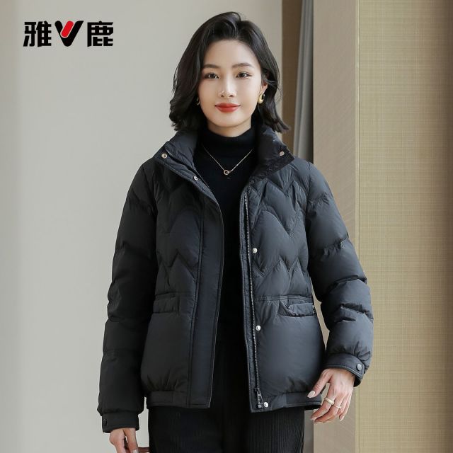 13825474.雅鹿新款 90% 鸭绒短款立领羽绒服女 轻便不钻绒高保暖外套 中年妈妈秋冬百搭宽松显瘦防寒上衣