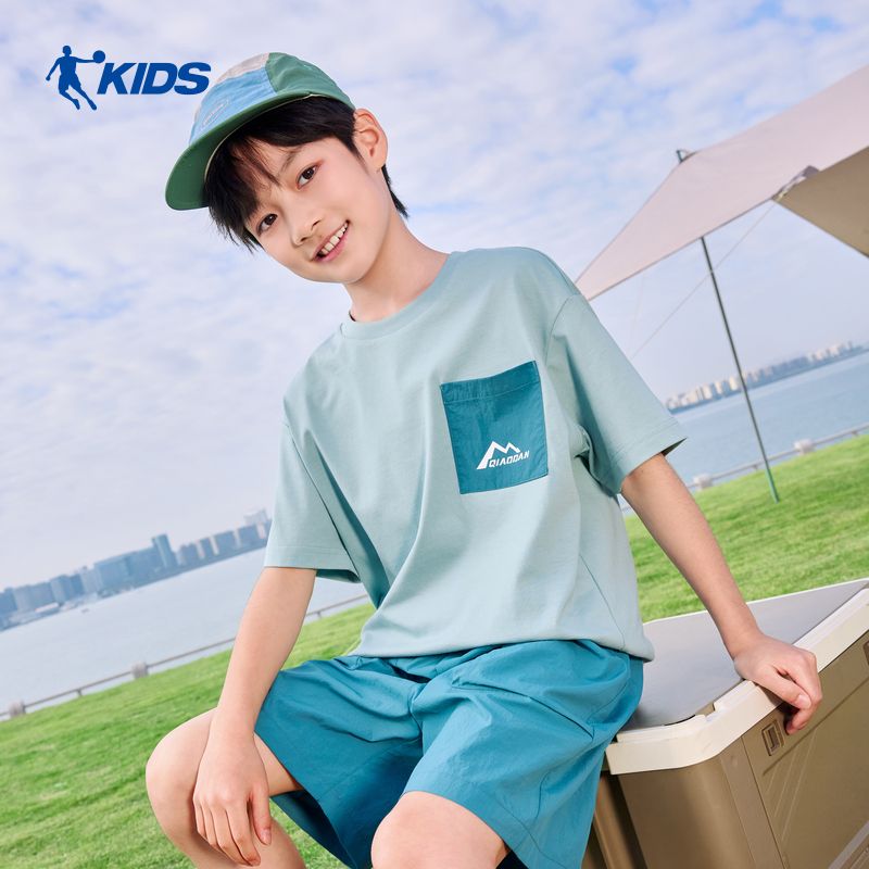 13787938.乔丹男童短袖T恤儿童夏季针织棉短T吸汗清爽童装衣服