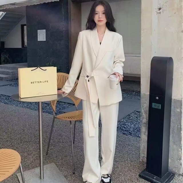 13805798.诗茉琳韩版设计感小西装套装女2026春秋新款高级感气质休闲阔腿裤两件套