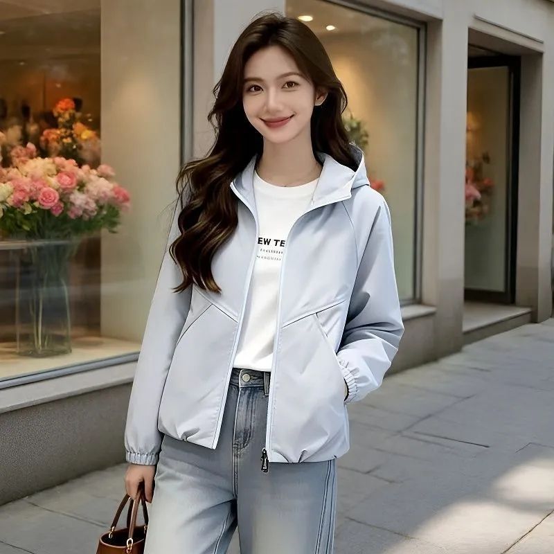 13809866.诗茉琳春秋时尚百搭短外套女2026年新款连帽上衣休闲夹克