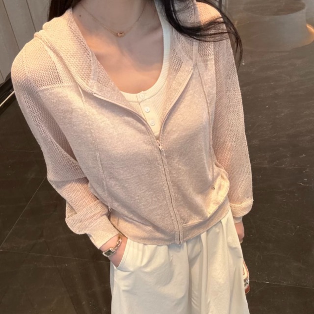 13843776.【雅薇吉】进口亚麻金银丝干爽镂空宽松款连帽开衫
