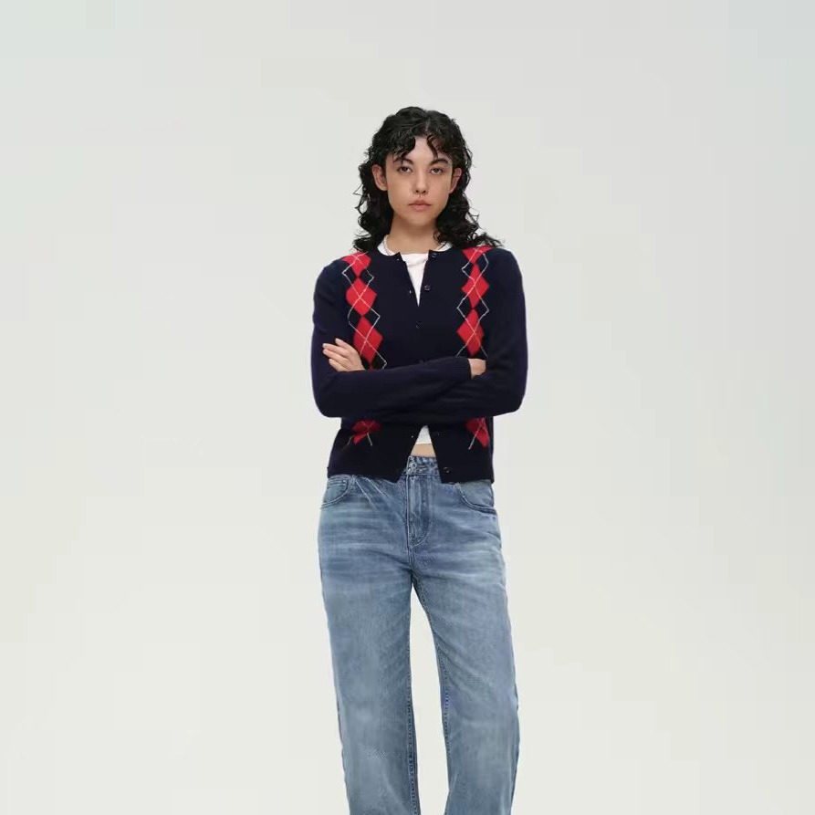 13841588.【雅薇吉】学院风双股精仿羊毛复古菱格休闲针织开衫LH-XZ284