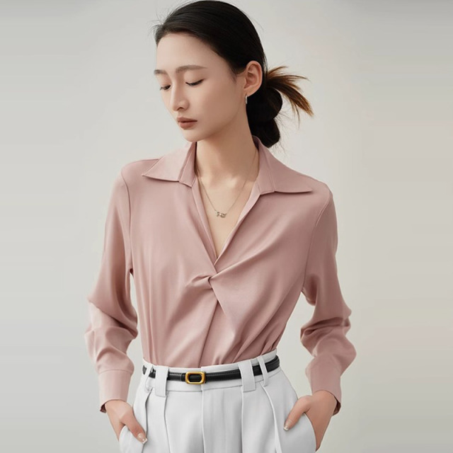 12472200.FEIMI春季一见倾心V领缎面高知通勤衬衫