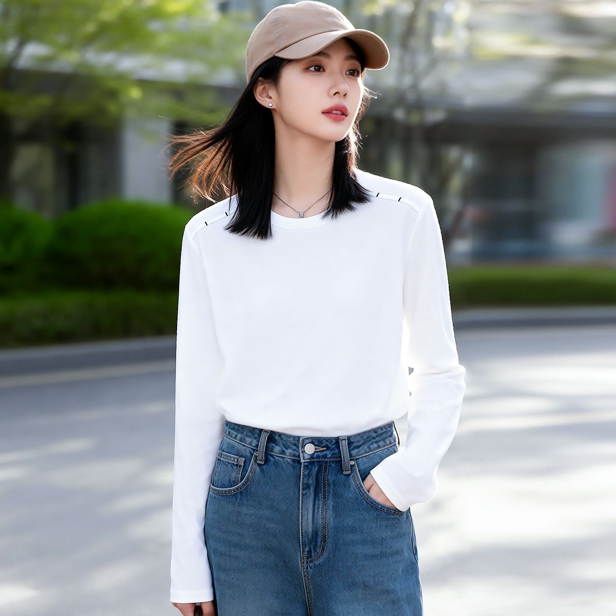13320617.FEIMI极简风基础白T打底衫