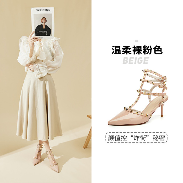 13764029.达芙妮法式高跟鞋凉鞋女鞋夏季铆钉尖头包头细跟女鞋单鞋