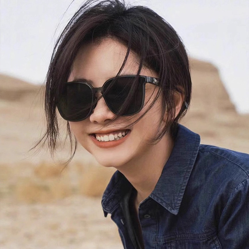 10233188.傲龙AORON 新款大脸显瘦防紫外线开车专用太阳镜男女