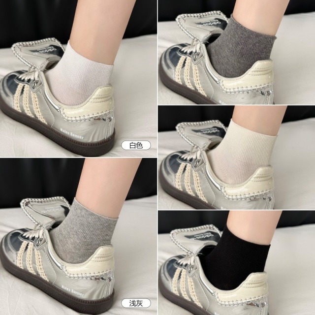 13641359.优人美5双装短筒纯棉女袜无骨纯色短袜