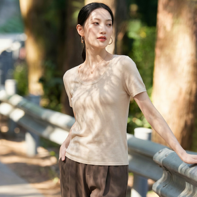 13652683.【100莱赛尔】罗蒙夏季透气短袖T恤女低圆领通勤修身显瘦打底衫