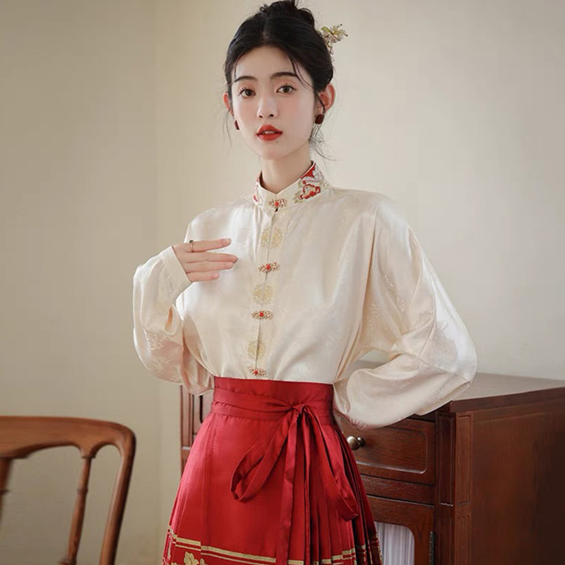 13168481.丹芙娅2025春季新款飞机袖对襟新中式国风立领刺绣衬衫女