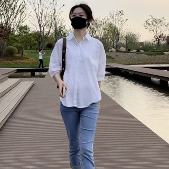 13168406.丹芙娅春夏季新款翻领宽松防晒衬衫