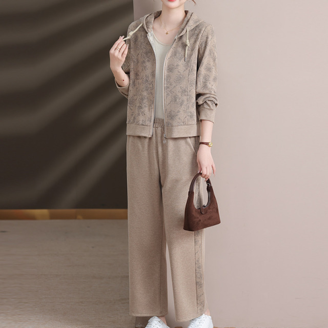 13177482.珍真羊 春季新品连帽印花套装中老年休闲两件套女