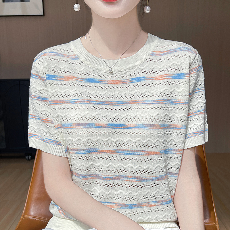 13290556.珍真羊 冰丝短袖T恤女夏装时尚七彩波纹圆领打底衫