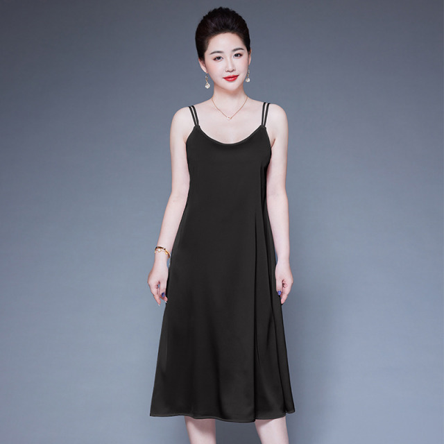 13349809.珍真羊 夏季新品吊带连衣裙时尚百搭宽松裙子女