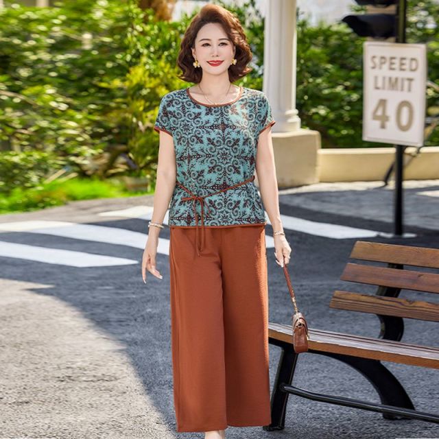 13393456.珍真羊 妈妈装夏季印花短袖套装洋气薄款两件套女