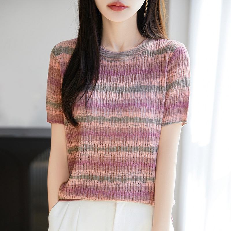 13447252.珍真羊 短袖T恤女夏装时尚彩虹拼色圆领针织衫