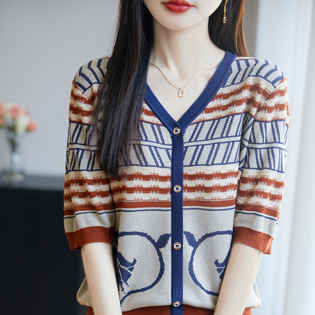 13447260.珍真羊 针织短袖T恤女夏装时尚V领休闲打底衫