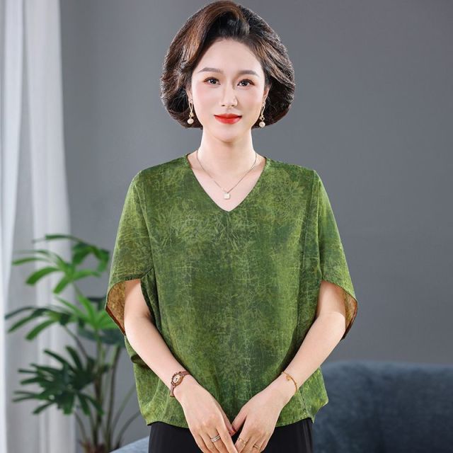 13452122.珍真羊 妈妈装夏季V领蝙蝠袖T恤时尚宽松薄款上衣女