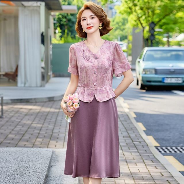 13532020.珍真羊 妈妈装夏季V领连衣裙假两件优雅裙子女