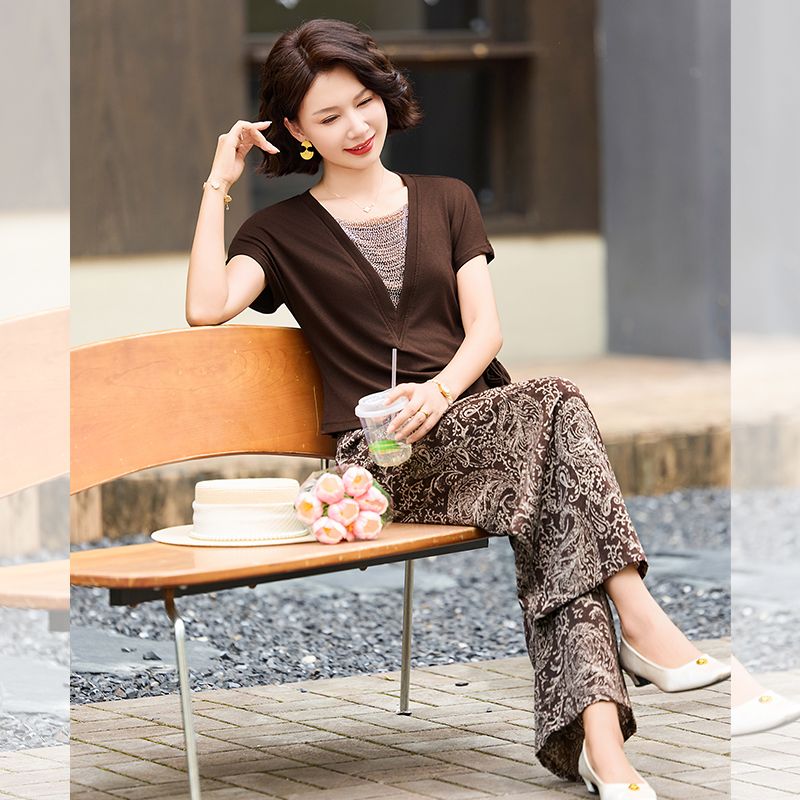 13590423.珍真羊 妈妈装夏季印花套装时尚休闲减龄气质两件套女