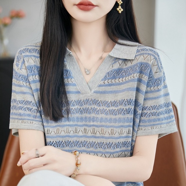 13657864.珍真羊 夏季翻领镂空条纹T恤时尚减龄短袖上衣女