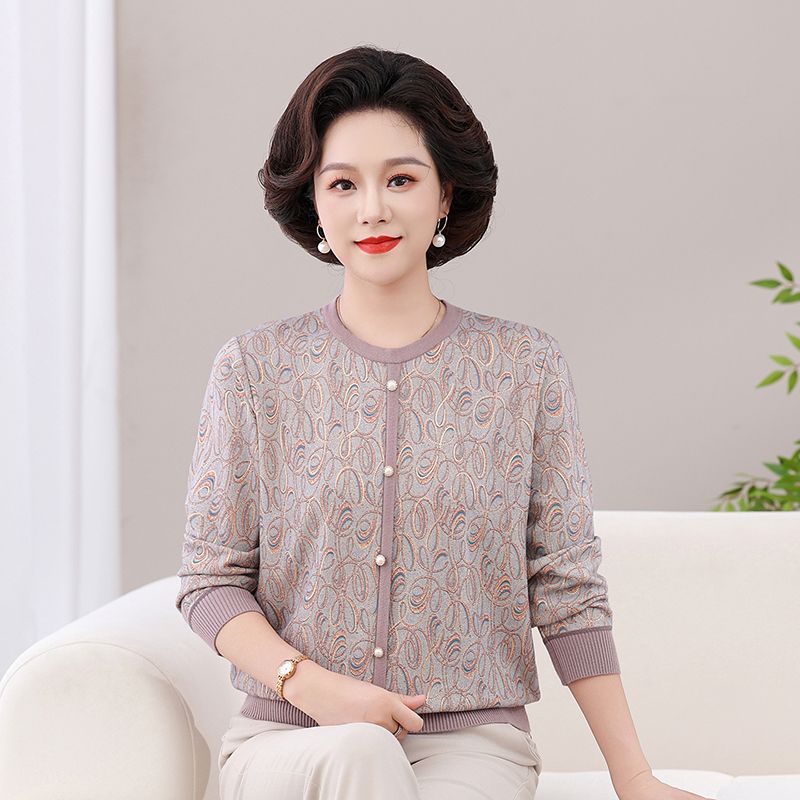 13729573.珍真羊 秋季印花长袖T恤妈妈装百搭减龄上衣女