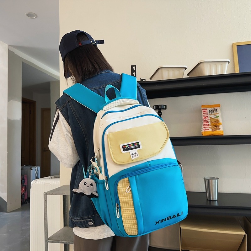 13143725.德国飞鹰新款女生书包初中高颜值大容量撞色耐脏防水尼龙布双肩包男大学生背包