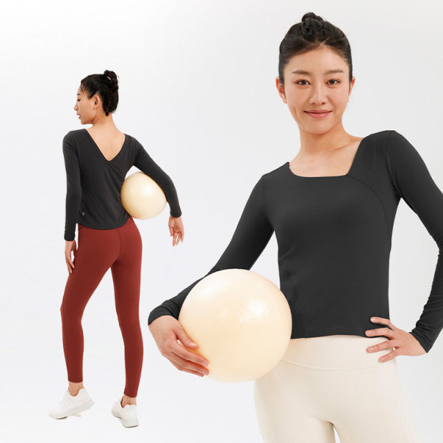 13665554.彳亍 女士新品Bra-in系列长袖带胸垫内衣低强度T恤