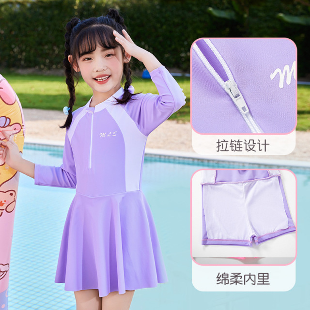 10467664.巴洛尼莫女童泳衣长袖款保守连体泡温泉学生训练泳装韩版客气儿童泳衣YY621