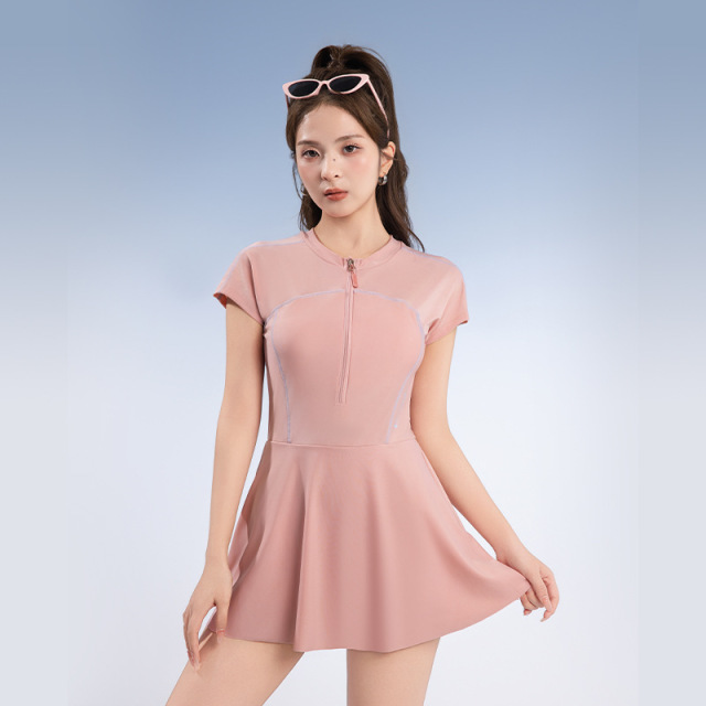 13603985.巴洛尼莫速干泳衣女高级感运动连体简约保守遮肉遮肚显瘦泳衣YY92502