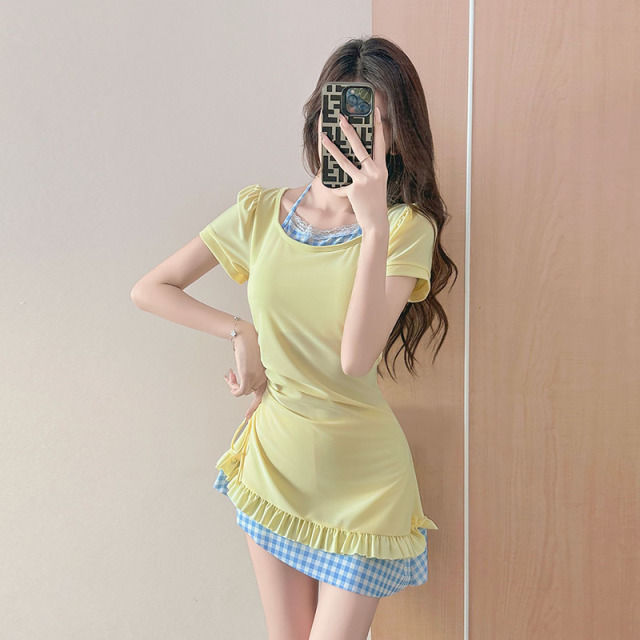 13395449.巴洛尼莫2026游泳衣女分体式保守二件套短袖款遮肚显瘦ins高级感泳衣YY6215