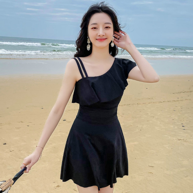 13604425.巴洛尼莫2026温泉泳衣女连体平角保守显瘦遮肚平角韩版性感学生仙女范泳装YY82110