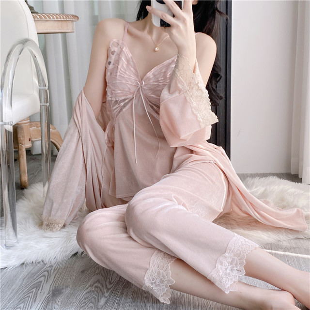 13835962.巴洛尼莫舒适家居服蝴蝶金丝绒睡衣女性感带胸垫金丝绒吊带睡裙睡袍三件套JJF512