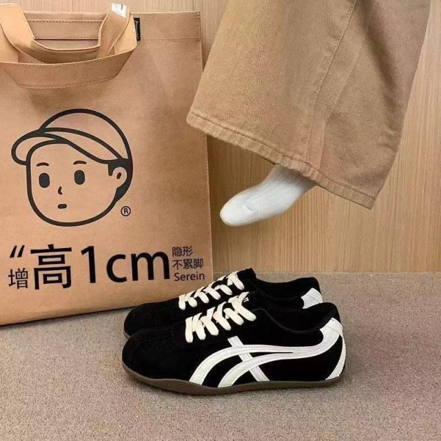 13855536.巴洛尼莫德训鞋女阿甘鞋新款春秋季百搭浅口休闲女鞋轻便平底爆款运动鞋XZ2601