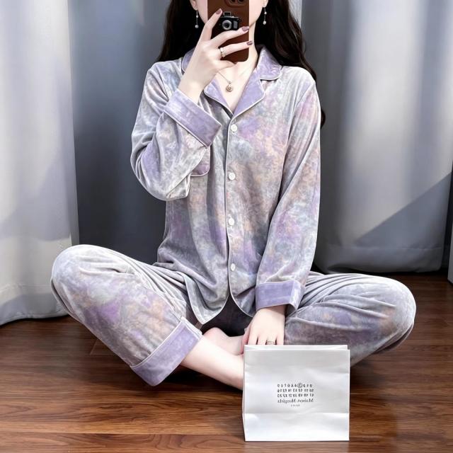 13834742.诗瑞妃金丝绒睡衣女秋冬季新款晕染扎染高级感翻领开衫长袖阔腿家居服套装可外穿