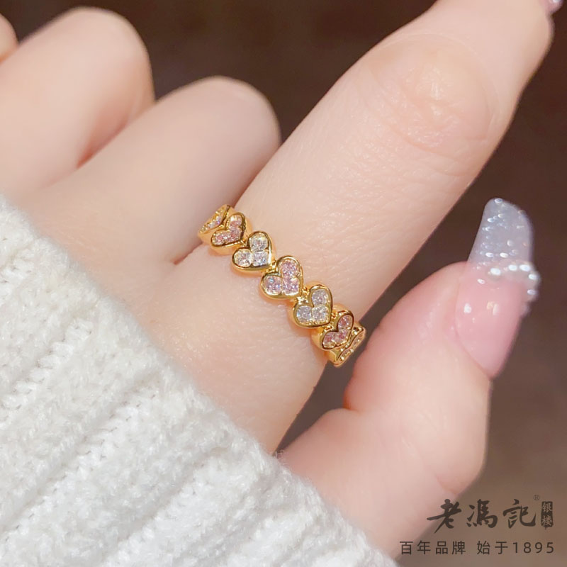 11541284.热门款精致简约锆石爱心戒指