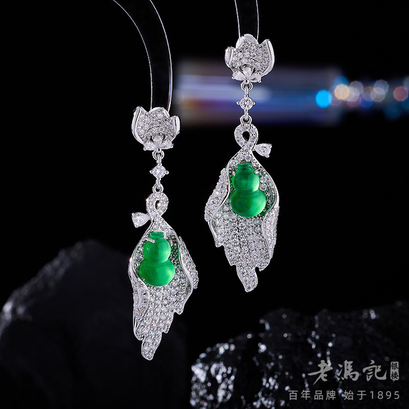 12366550.国风微镶锆石葫芦花瓣耳环s925银针轻奢百搭