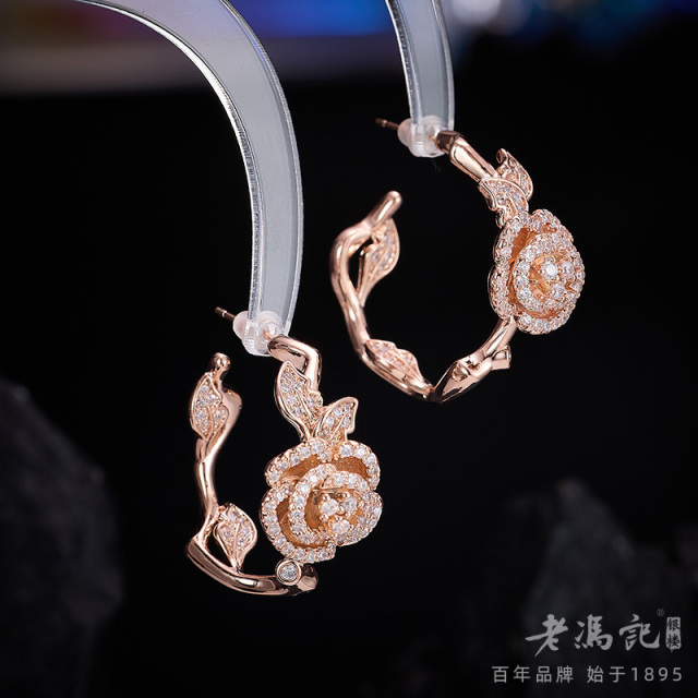 13654055.高端重工满镶锆石玫瑰花耳圈s925银针轻奢高级