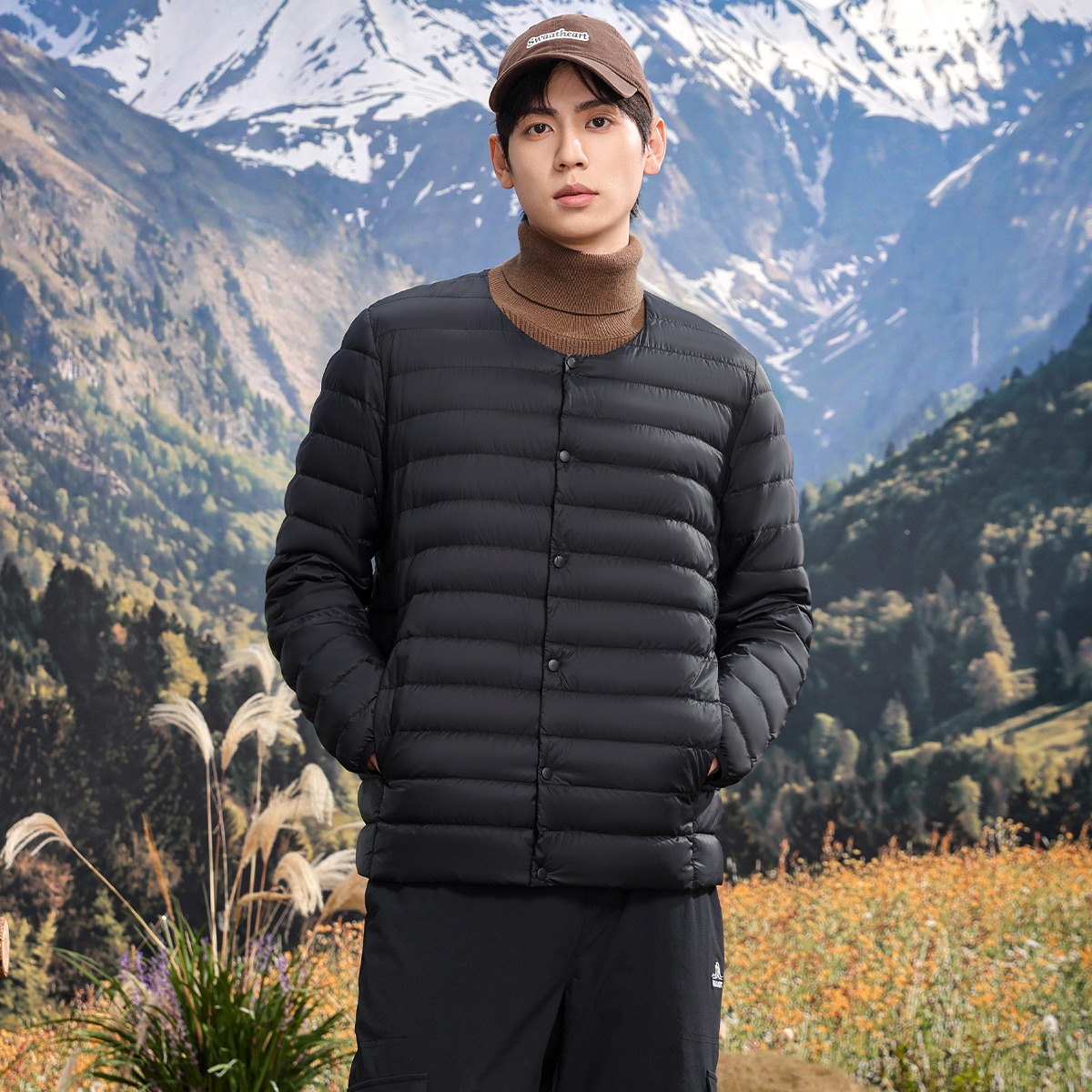 13138562.雪中飞轻薄羽绒服男秋冬男士短款轻便运动薄款羽绒外套男