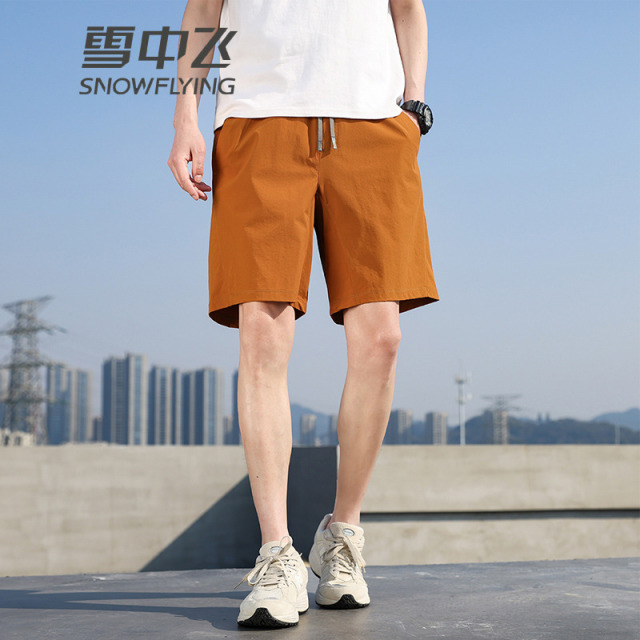 13138604.雪中飞男士休闲短裤