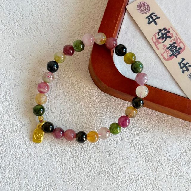 11626605.晶芭莎 十二生肖适合戴的水晶碧玺福牌手链