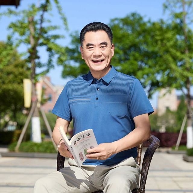 13438783.雄狮男士短袖t恤2026新款夏季POLO衫男中老年爸爸夏装上衣