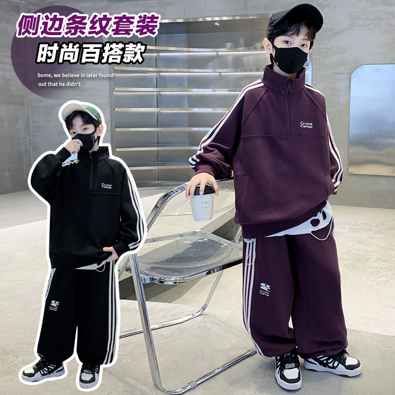 12939554.汤姆牛男童春秋款中大童侧边条纹套装
