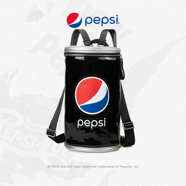 10498557.Pepsi百事 潮流经典概念款时尚休闲大容量街拍防泼水高颜值双肩包背包