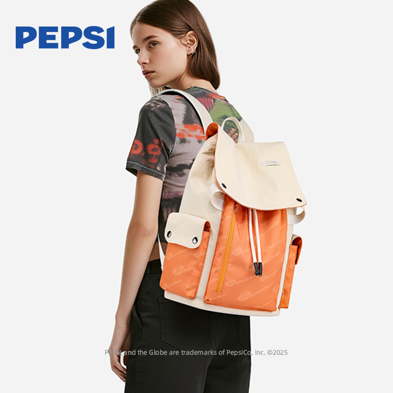 12530372.Pepsi百事 时尚大容量休闲通勤双肩包男女学生书包旅行户外背包