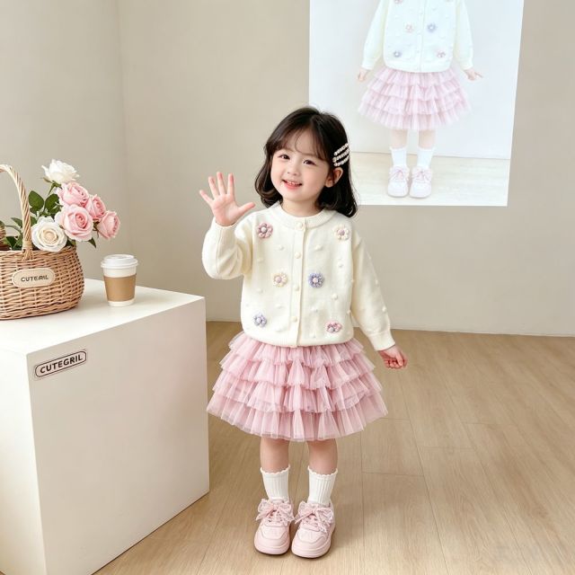 13756978.线缃缘童装上衣女童毛衣开衫秋冬儿童外搭针织毛线宝宝可爱外套