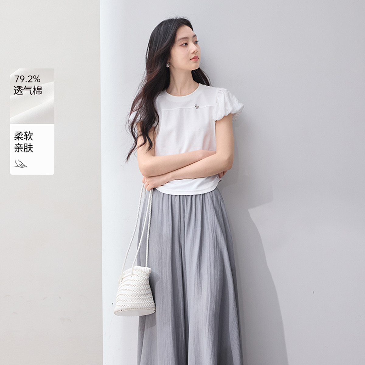 12273209.香影白色泡泡袖t恤女2025夏季新款减龄抽绳收腰独特漂亮短袖上衣
