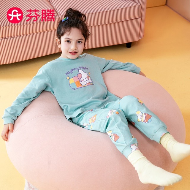 11036775.芬腾【布朗熊正品】早秋纯棉圆领可妮兔卡通长袖卫衣儿童睡衣女童童装