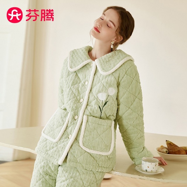 13112646.芬腾【小香风夹棉】加厚少女冬季娃娃领保暖防静电家居服套装女士长袖