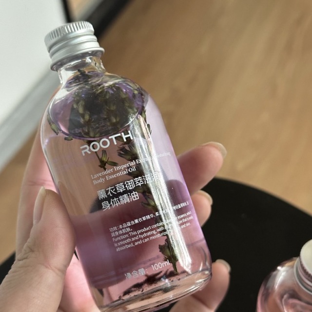 12889461.【到手2瓶】ROOTH薰衣草&⁥樱花身体精油100ml/瓶 保湿滋养 焕亮嫩白 养肤滋润！！